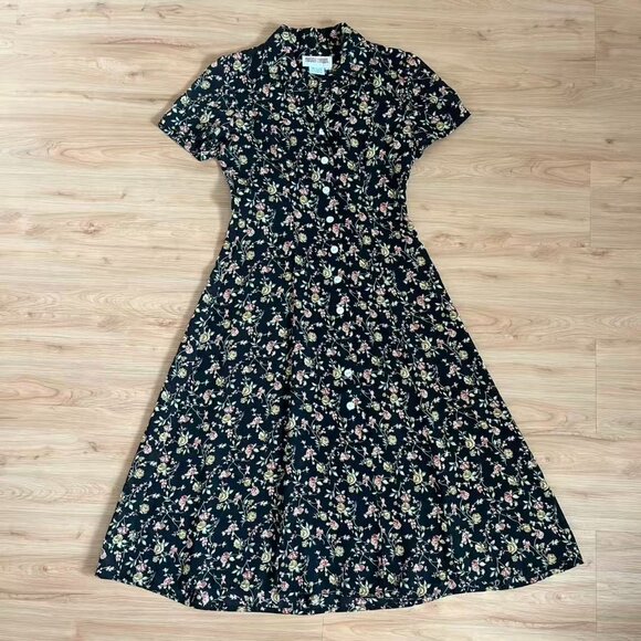 Vintage Maggie London Short Sleeve Floral Long Button Up Front Dress Petites 2 - Picture 1 of 10
